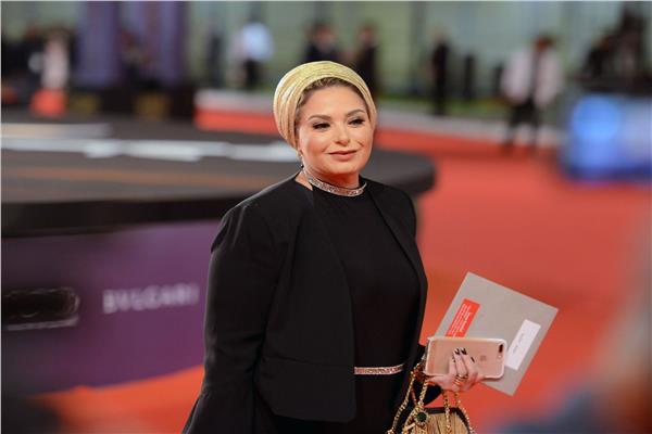 الفنانة صابرين