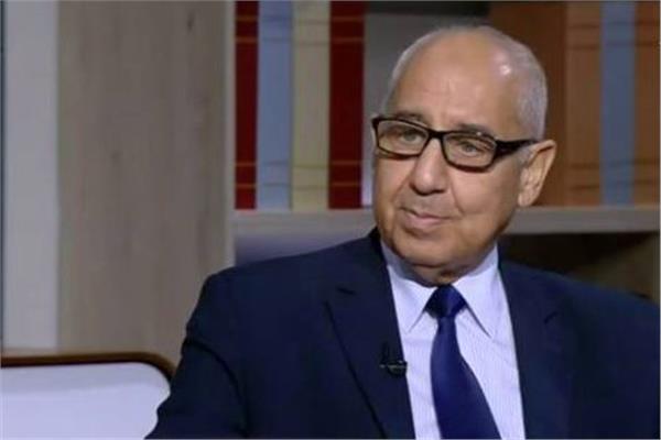 الدكتورعلي عوف، رئيس شعبة الأدوية بالغرفة التجارية