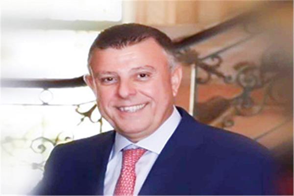 د.محمود المتينى رئيس الجامعة 
