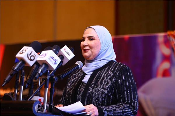 نيفين القباج وزيرة التضامن الاجتماعىُ