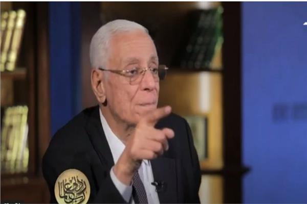  الدكتور حسام موافي