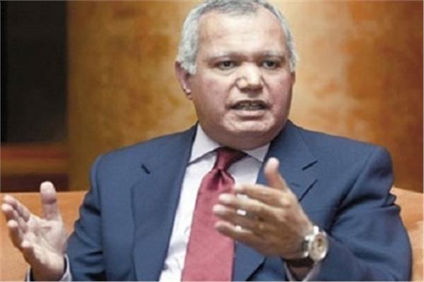 السفير محمد العرابي وزير الخارجية الأسبق