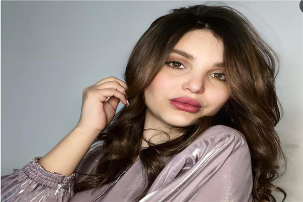  الفنانة الشابة رنيم كيلاني