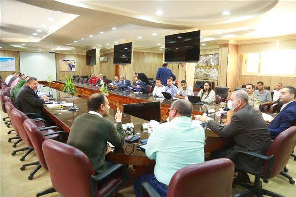 إجتماع محافظ كفر الشيخ