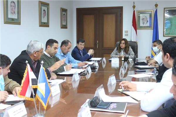 المحافظ تشدد على تكثيف الحملات لمتابعة منظومة العمل بمحطات الوقود بدمياط