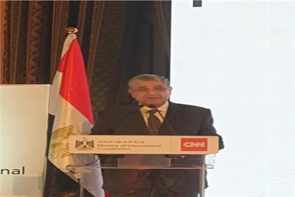  الدكتور محمد شاكر وزير الكهرباء والطاقة المتجددة