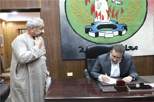 اللواء إبراهيم أبو ليمون محافظ المنوفية