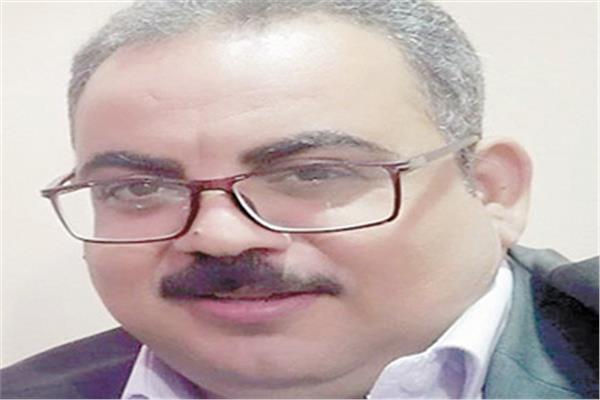 أيمن الشحات