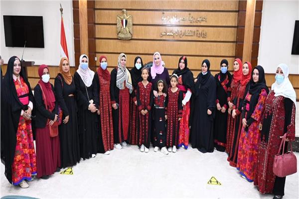 وزيرة التضامن الاجتماعي 