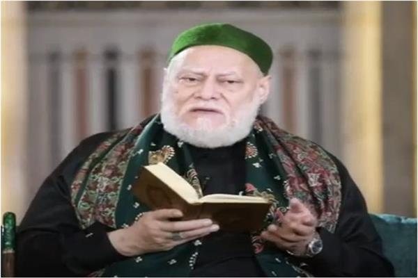 الدكتور علي جمعة عضو هيئة علماء المسلمين بالأزهر الشريف