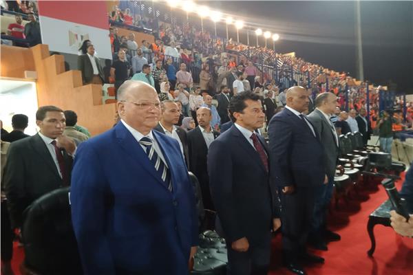 وزير الشباب والرياضة ومحافظ القاهرة