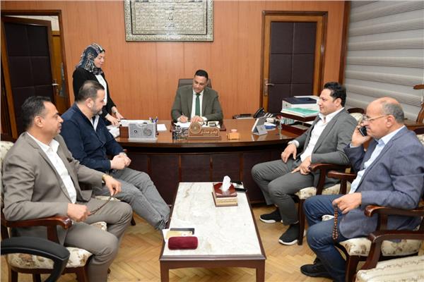 محافظ الدقهلية  يتابع لقاءات  النواب مع وكلاء الوزارات مديري