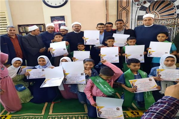 أوقاف مطروح تحتفل  بليلة القدر بالمسجد الكبير 