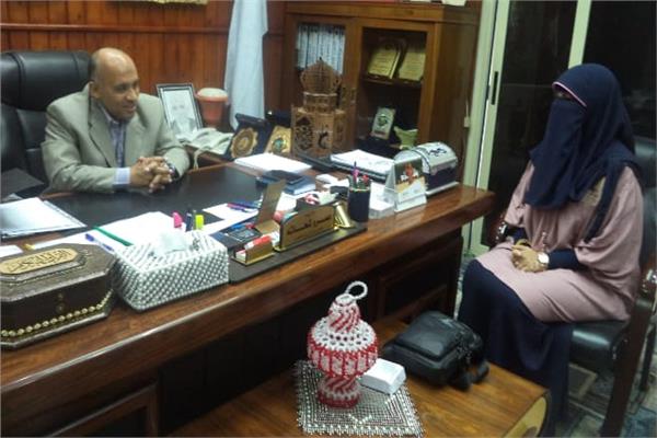 مدربة الصفوف الأولى