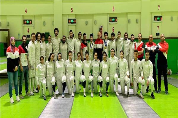 منتخب سلاح سيف المبارزة 