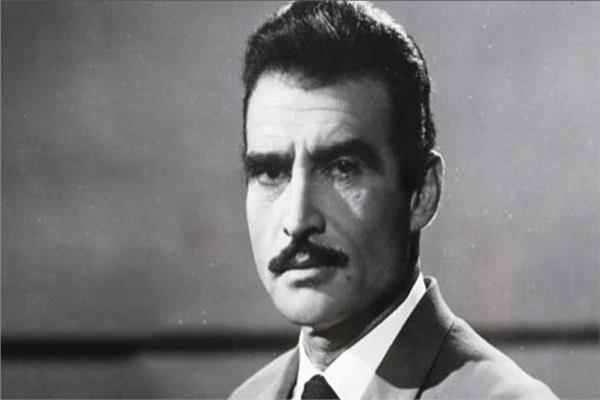 الفنان الراحل أحمد مظهر