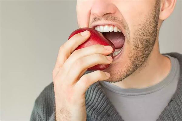 التفاح 