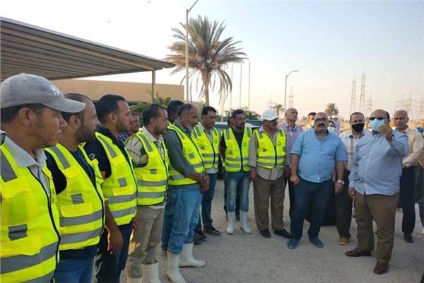 استمرار حالة الطوارئ لمتابعة محطات المياة والصرف بمحافظات القناة