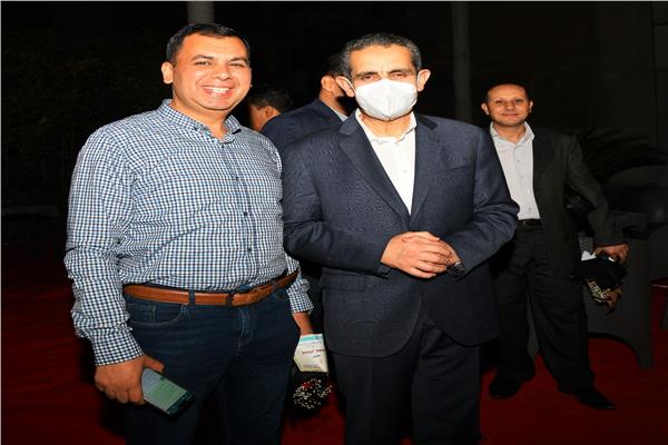 محرر بوابة أخبار اليوم مع محافظ الغربية