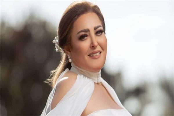نهال عنبر