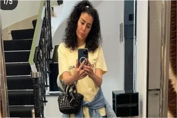  الفنانة غادة عبد الرازق