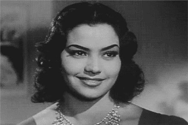 الفنانة الراحلة مديحة يسري