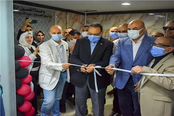 الدكتور ممدوح غراب محافظ الشرقية افتتح قسم الحضانات بمستشفي القنايات
