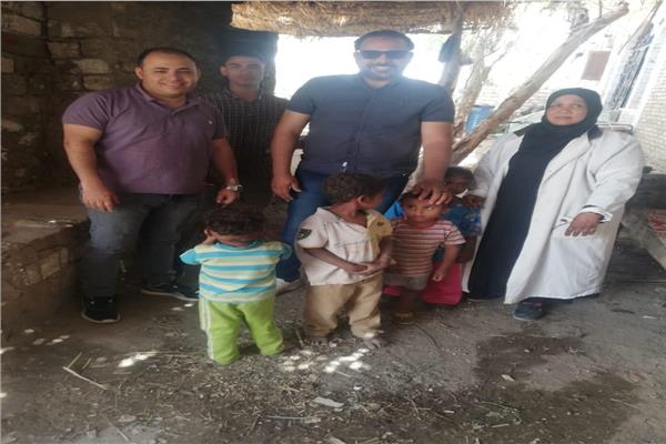 تطعيم 583 ألف طفل ضد مرض شلل الاطفال بقنا 