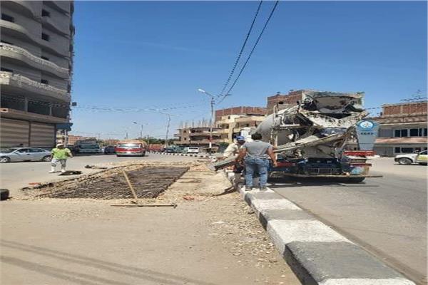 علاج هبوط أرضي بطريق  منيا القمح  الدائرى بالشرقية