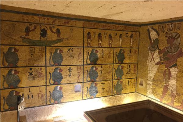 الآثار 