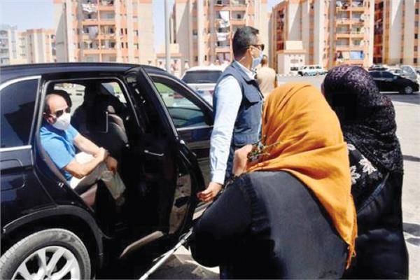الرئيس يضع البسطاء نصــــــــــب عينيـه فى كل القطاعات