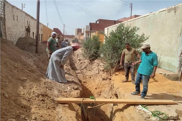 تنفيذ عدة مشروعات في نصر النوبة بأسوان