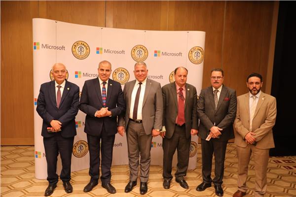 مجلس جامعة الأزهر يؤكد دعمه لإستراتيجية التنمية المستدامة وتحقيق التحول الرقمي الشامل