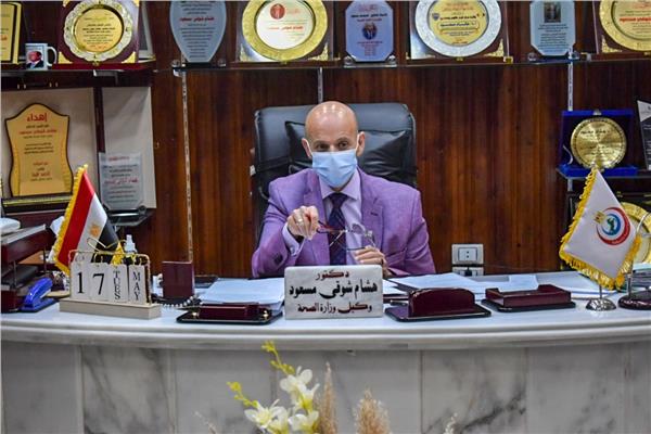 وكيل وزارة الصحة بالشرقية   يناقش خطة توفير المخزون الاستراتيجي للأدوية