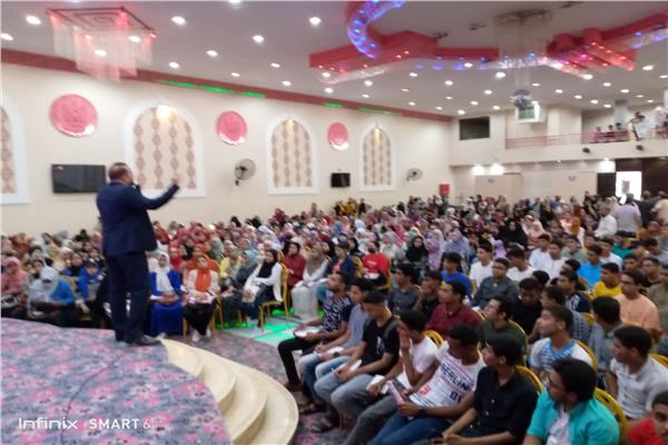 قوص التعليمية تستقبل القوافل التعليمية الوزارية 