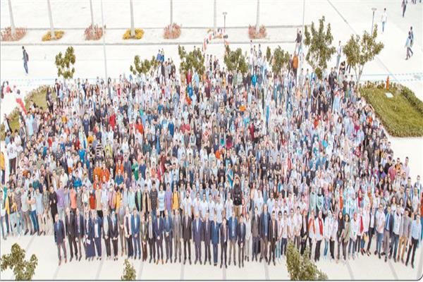  إقبال كبير من الطلاب للالتحاق بالجامعة الذى سيتضاعف 