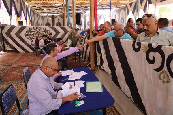 القوى العاملة: استمرار قبل أوراق الترشح لانتخابات المنظمات النقابية للمرحلة الثانية