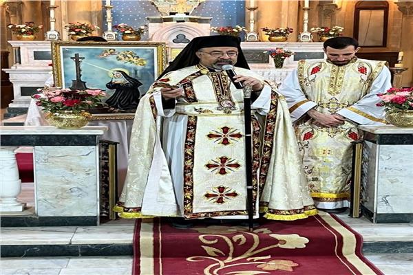 بطريرك الكاثوليك يترأس قداس عيد القديسة ريتا بكنيسة سيدة الكرمل