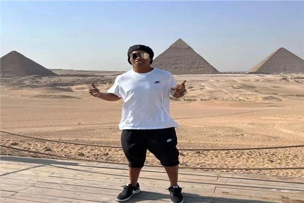رونالدينيو خلال زيارته لمصر