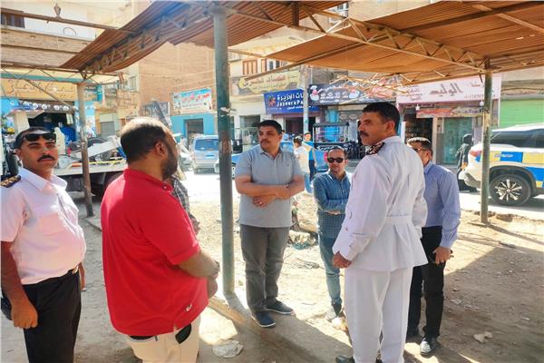 نقل موقف سيارات الأجرة القديم بجرجا