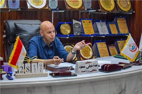 وكيل وزارة الصحة بالشرقية بناقش خطة تطوير مستشفي القنايات المركزي