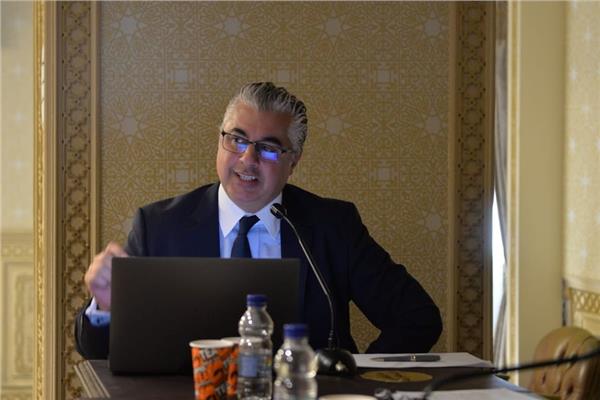 وليد جمال الدين نائب رئيس الهيئة لشئون الاستثمار والترويج 