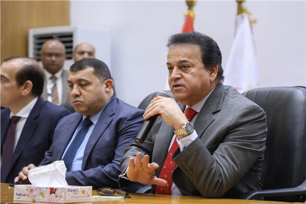 الدكتور خالد عبدالغفار 