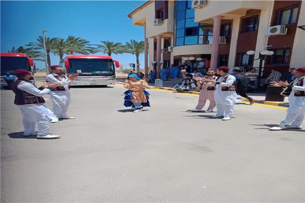 وصول اول رحلة طيران شارتر لمطار مرسي مطروح