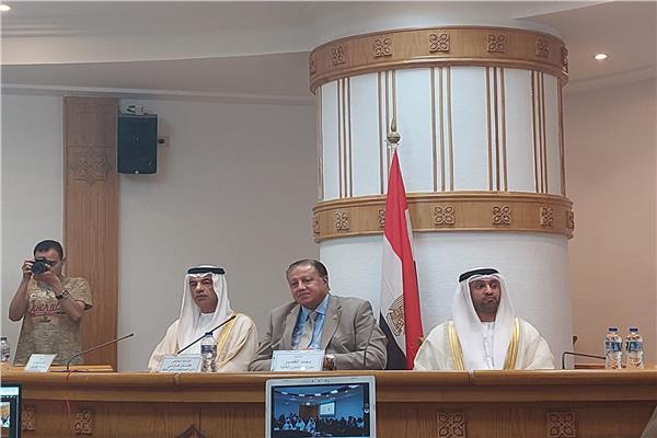 عبد الدايم والقاسمي يكرمون أربعة مبدعين مصريين بالمجلس الأعلى للثقافة 