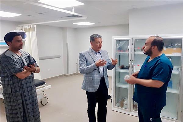 مدير الطب العلاجي بمطروح يتفقد أقسام مستشفى النجيلة المركزي