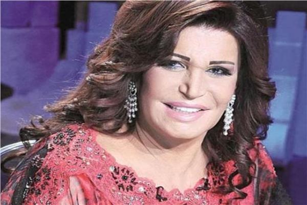 نجوى فؤاد