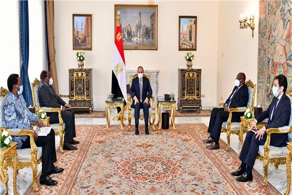 الرئيس السيسي يستقبل المبعوث الخاص للرئيس الزيمبابوي 