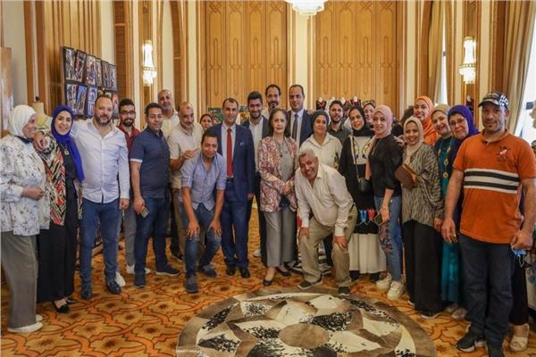 جانب من المشاركين في معرض اشتري مصري