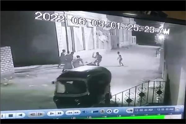 جهود مكثفة لضبط المتهمين بترويع شاب 